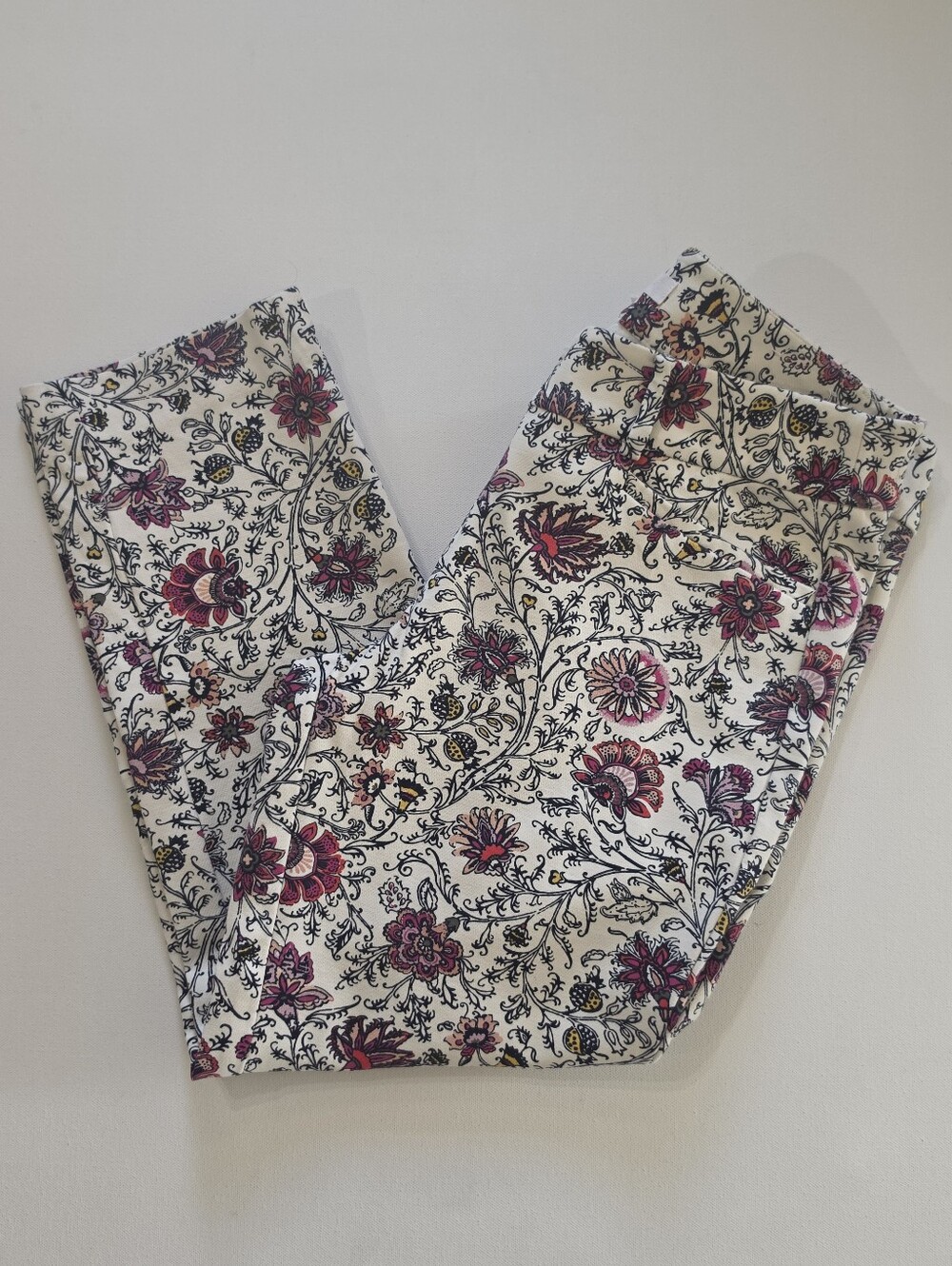 Loft Floral Ankle Pants Womens Size 4 White Purple Green Coastal Cottagecore